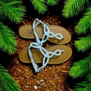 Bobbie Brooks White Braided Sandals Size S 5/6